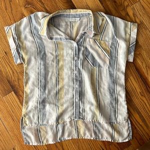 Colors are white with Blue, tanish stripes